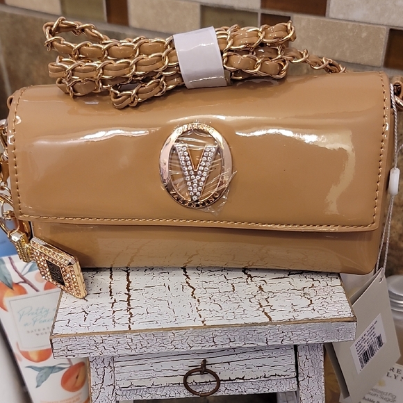 Valentino Orlandi Handbags - Valentino Orlandi Patent Crossbody Clutch Bag - NWT